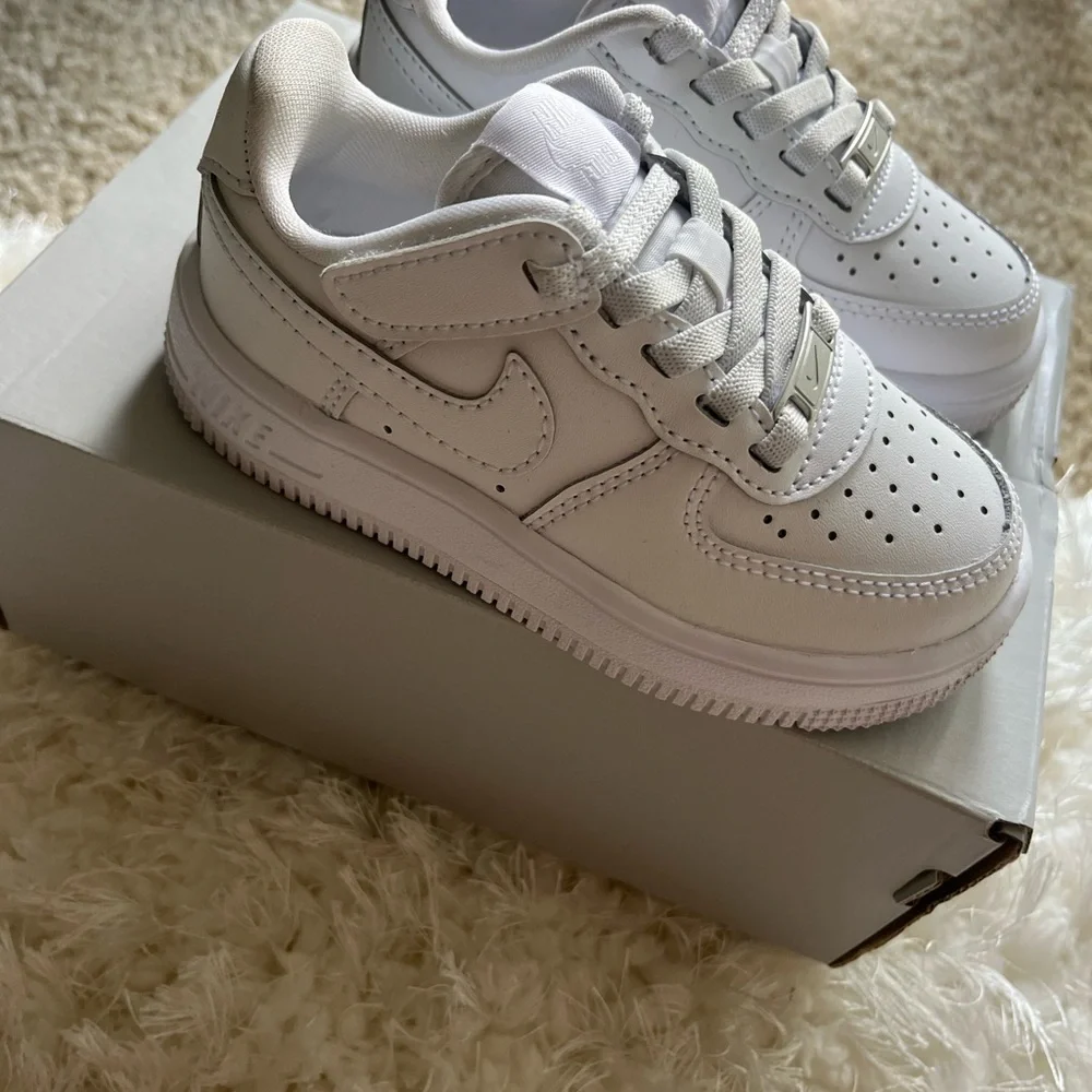 Nike Air Force 1 Classic White Sneakers - Picture 3 of 5